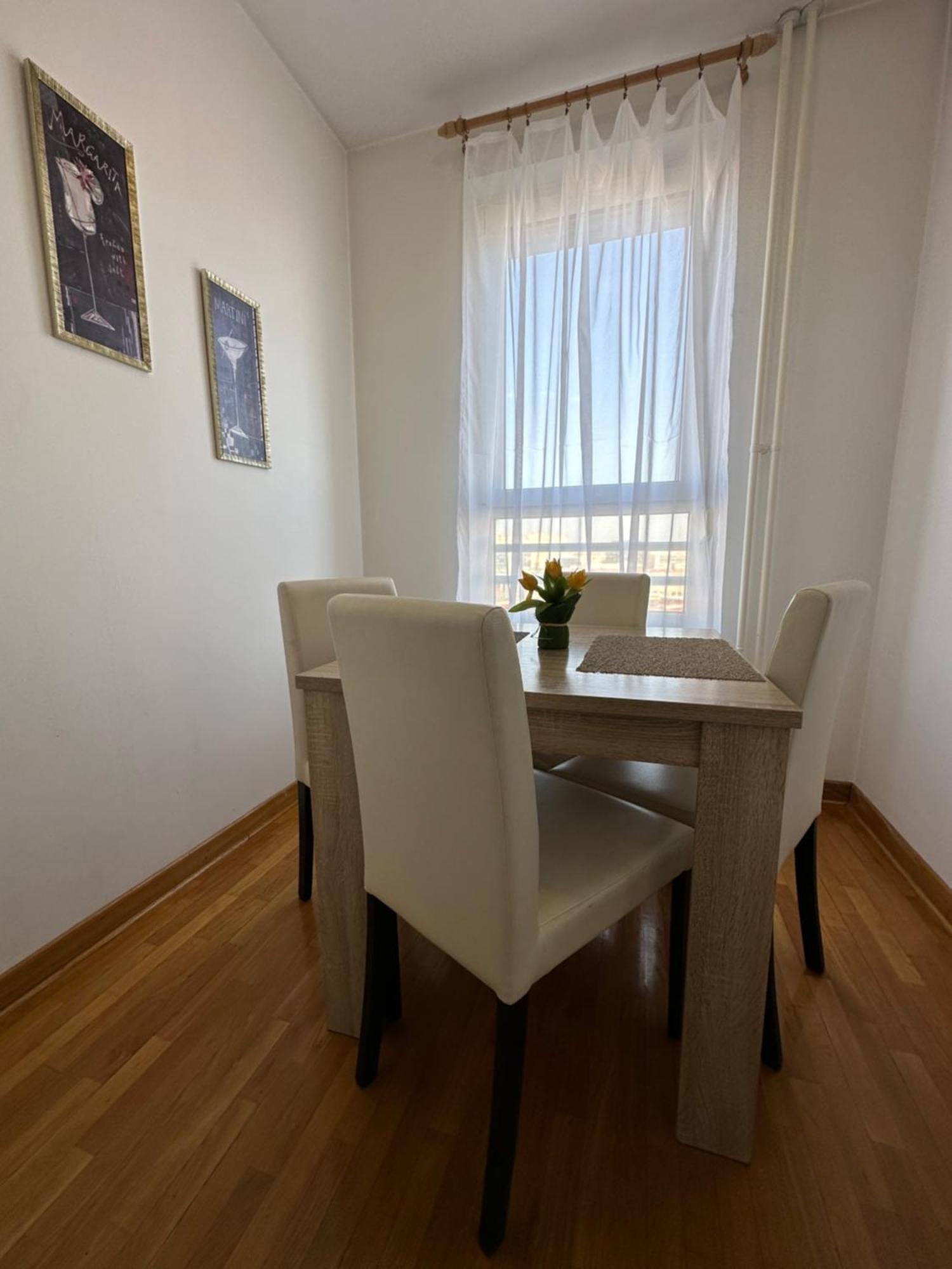 Nevena Belville Apartments Belgrád Szoba fotó